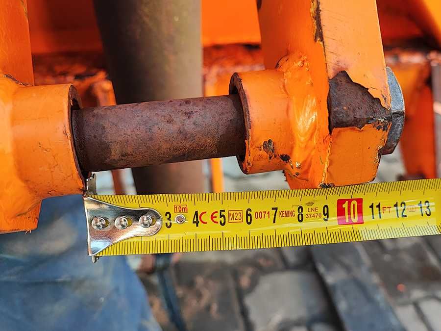 D.W. Tomlin PP700 posypywarka soli i piasku 700 L