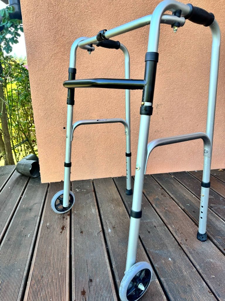 Balkonik składany dwukołowy