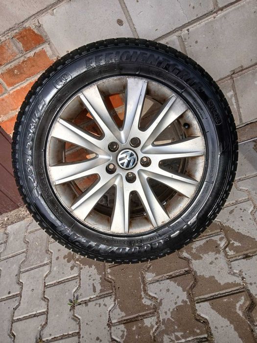 Opony Goodyear Efficentgrip 235/55R17