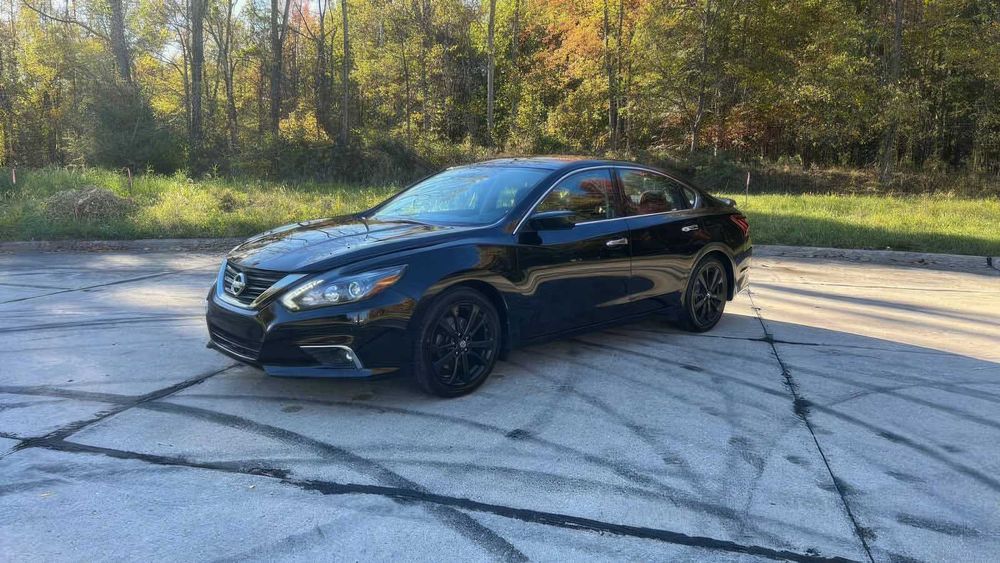 Nissan Altima      2017