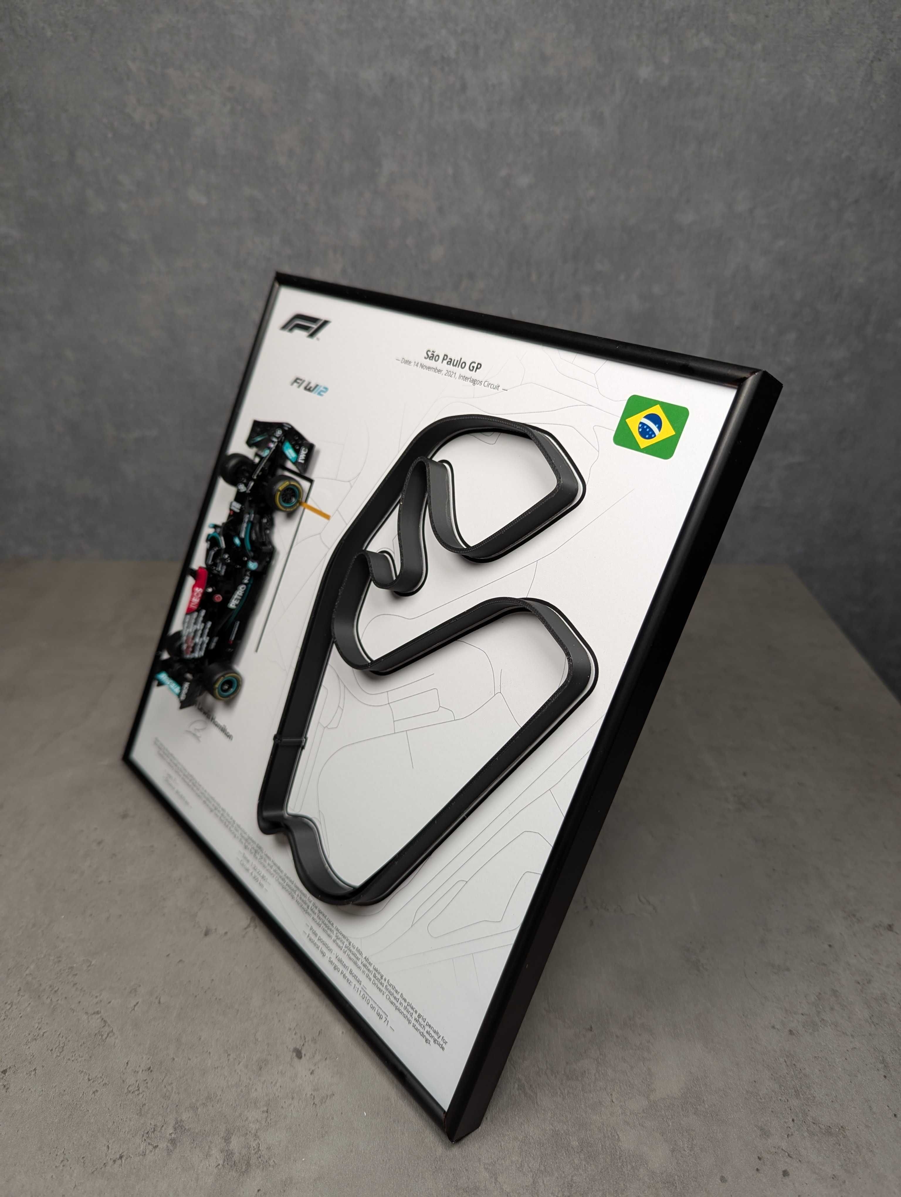 Bburago з Рамкою 2в1 з F1 W12 Mercedes 2021 #44 Lewis Hamilton