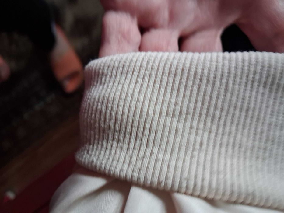 Kurtka zimowa damska  z kapturem