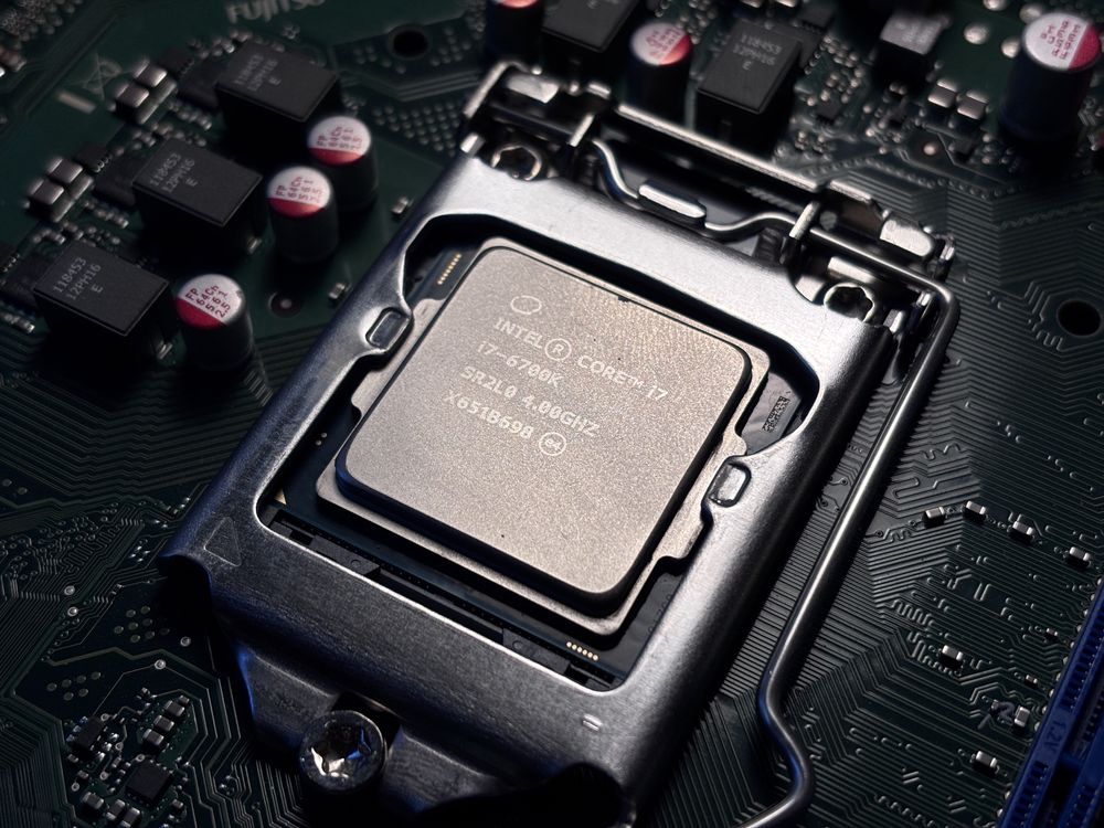 Inter i7 6700k z plyta fujitsu D3402-B11