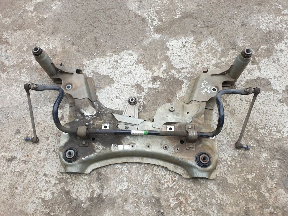 Charriot frente RENAULT Megane III Grandtour (KZ0/1)