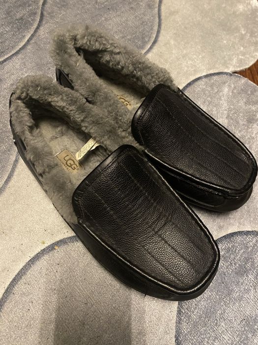 Кожані зимові  мокасини UGG 41 розмір