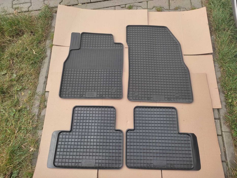 NOWE Dywaniki gumowe PEUGEOT 308 II od2013r dopasowane korytka korytko