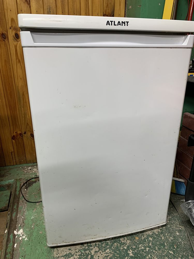 Холодильник мини Atlant 85см