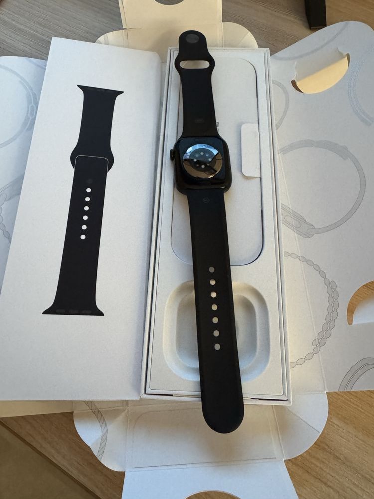 Aplle Watch 10. 42 mm.