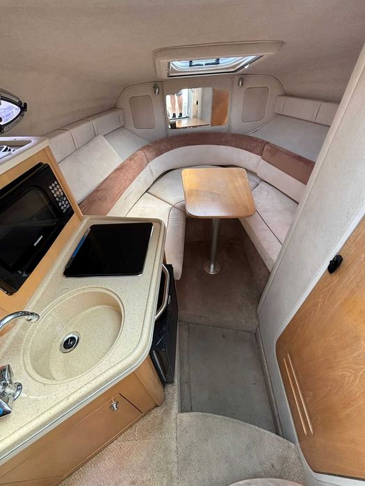 SEA RAY 255 Sundancer 5.0 MPI 260KM 2011r,  jacht motorowy