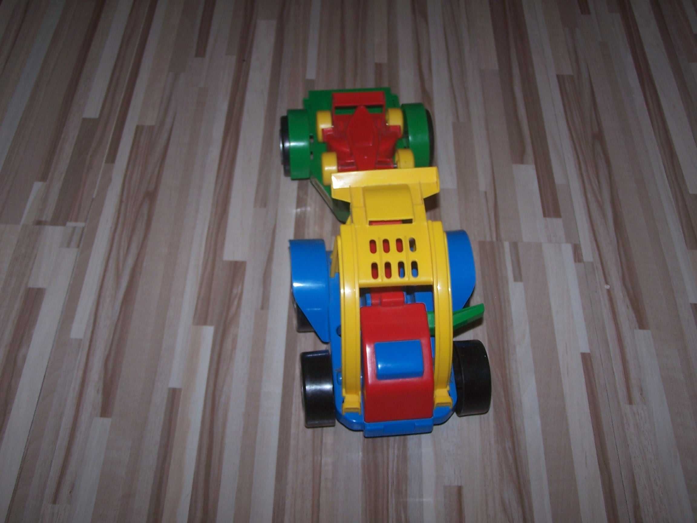 Traktor z przyczepą i samochodzikiem Wader
