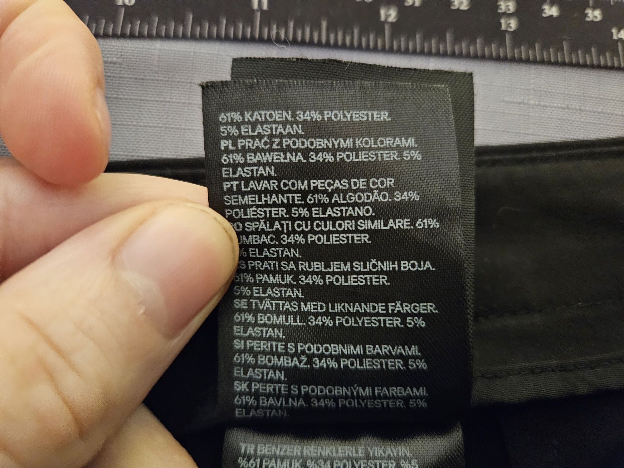 w większości bawełniane czarne spodnie z H&M, r. 38