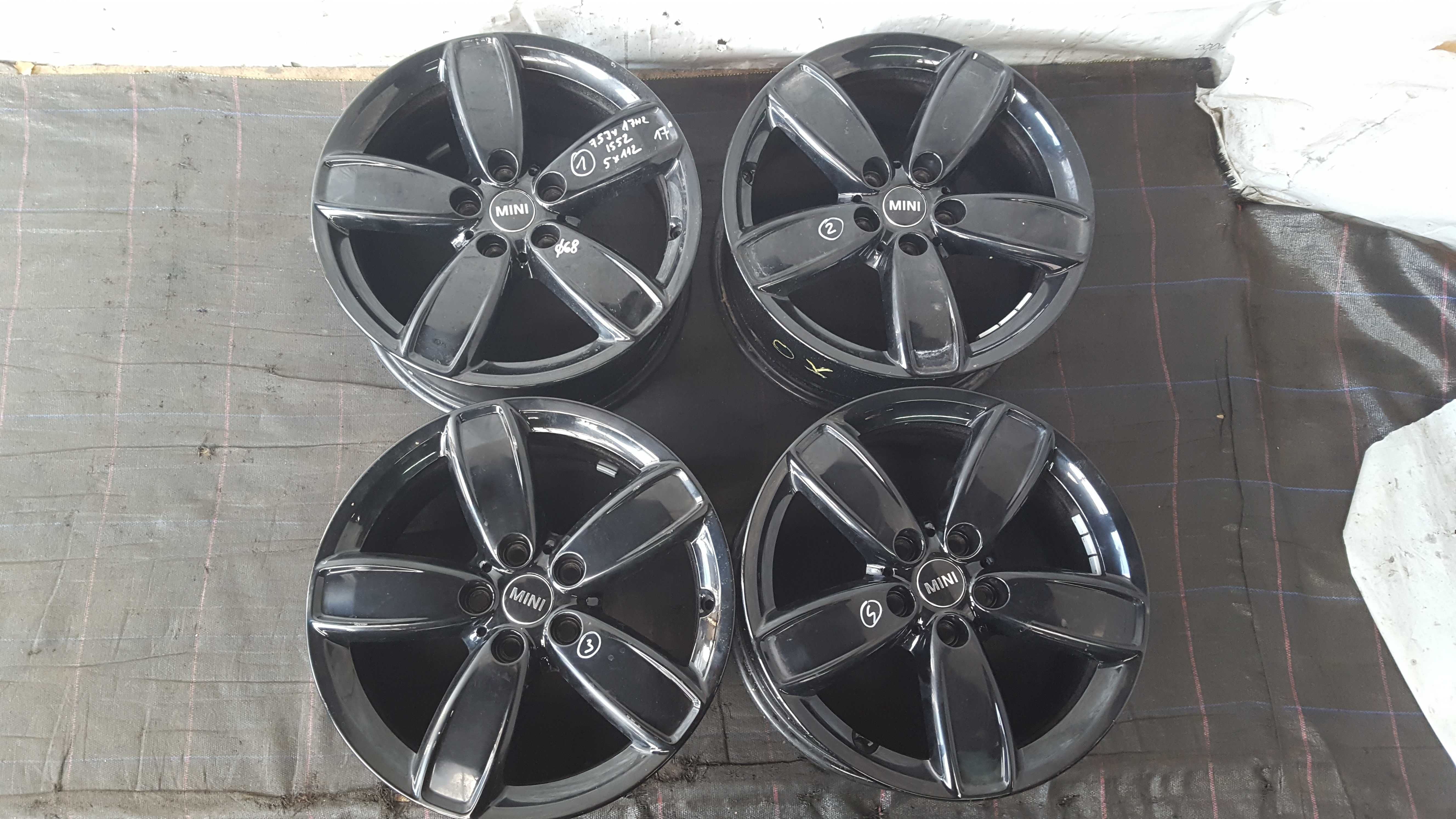 Felgi aluminiowe kpl 5x112 7,5Jx17cali ET52 Mini BMW VW Audi