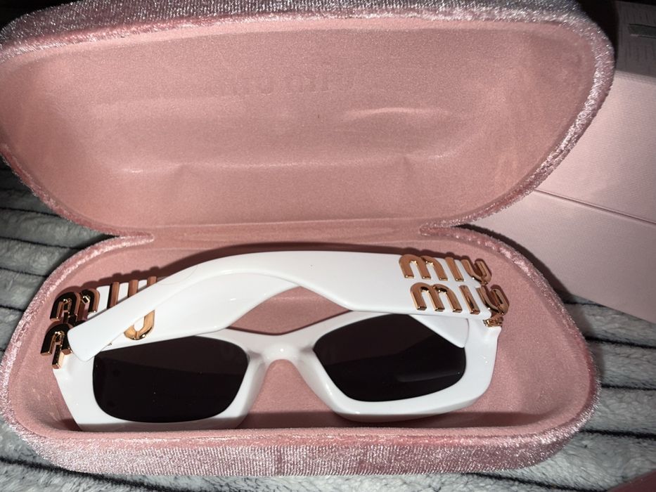 Okulary przeciwsłoneczne Miu Miu