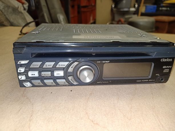 Radio CD AUX Jack MP3 Clarion DB178RMP Działa