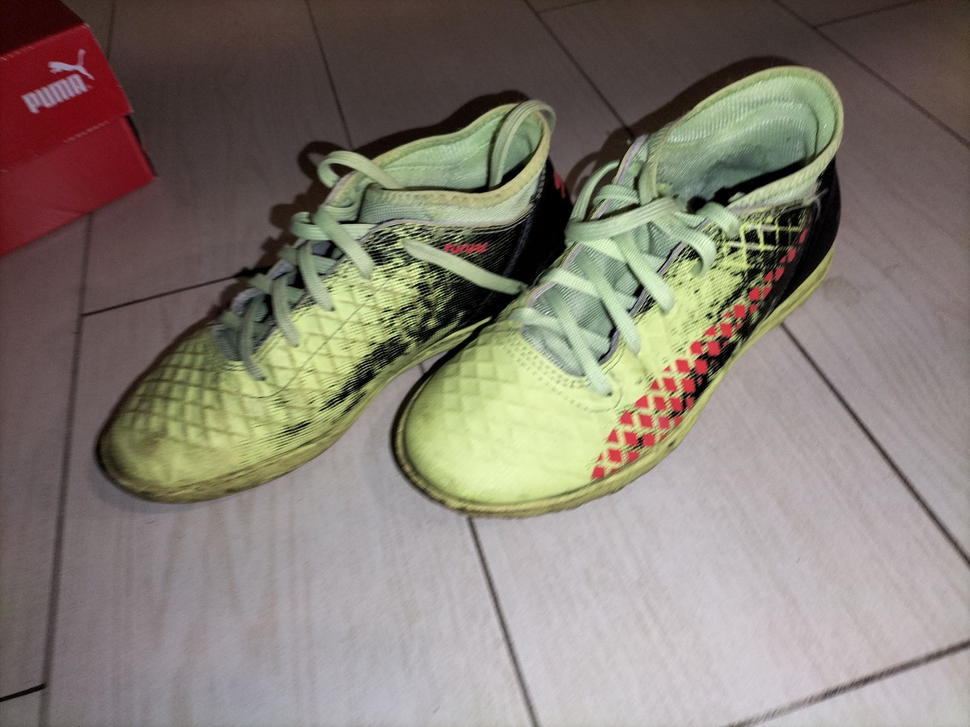 Buty halowe PUMA turfy