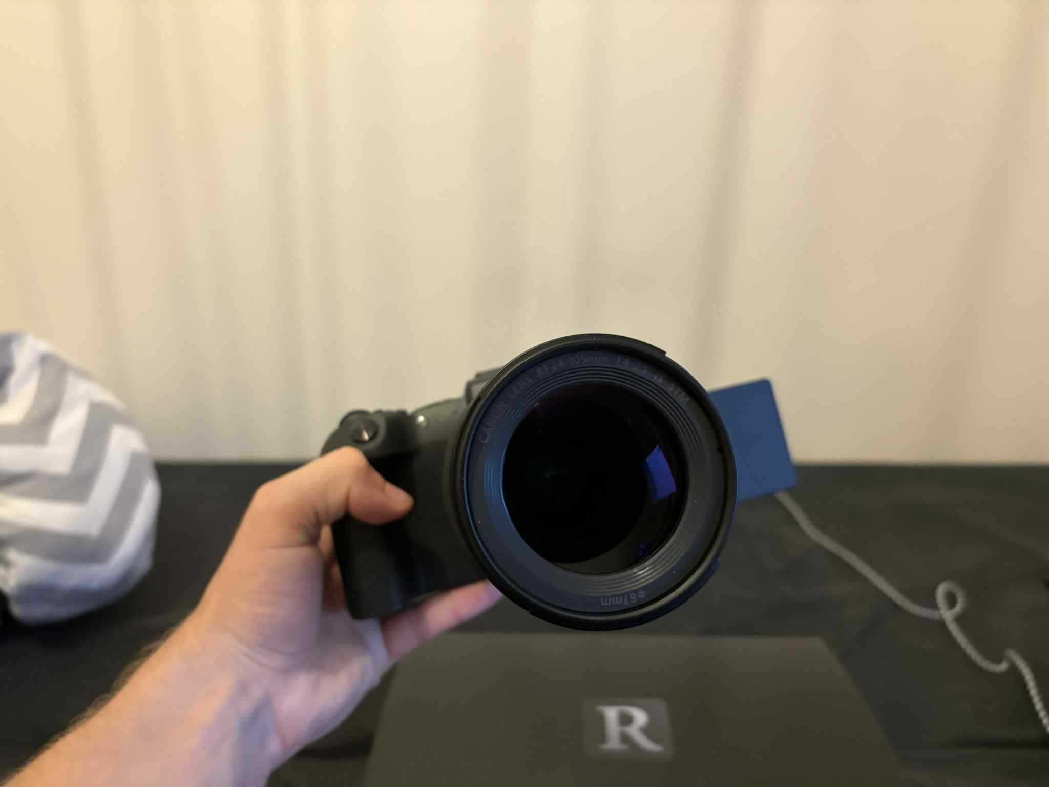 Aparat Canon EOS RP + RF 24-105mm F4-7.1 IS STM