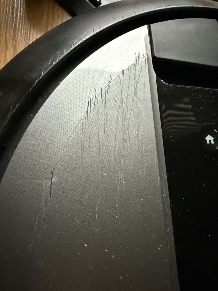 iRobot Roomba i7 – robot sprzątający – używany, w pełni sprawny