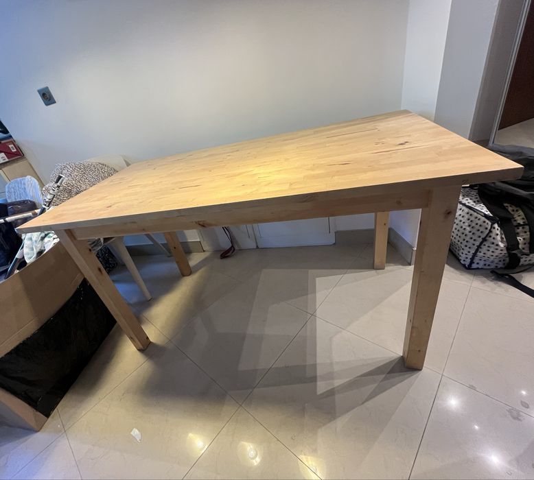 IKEA stół drewniany dla 4 osób