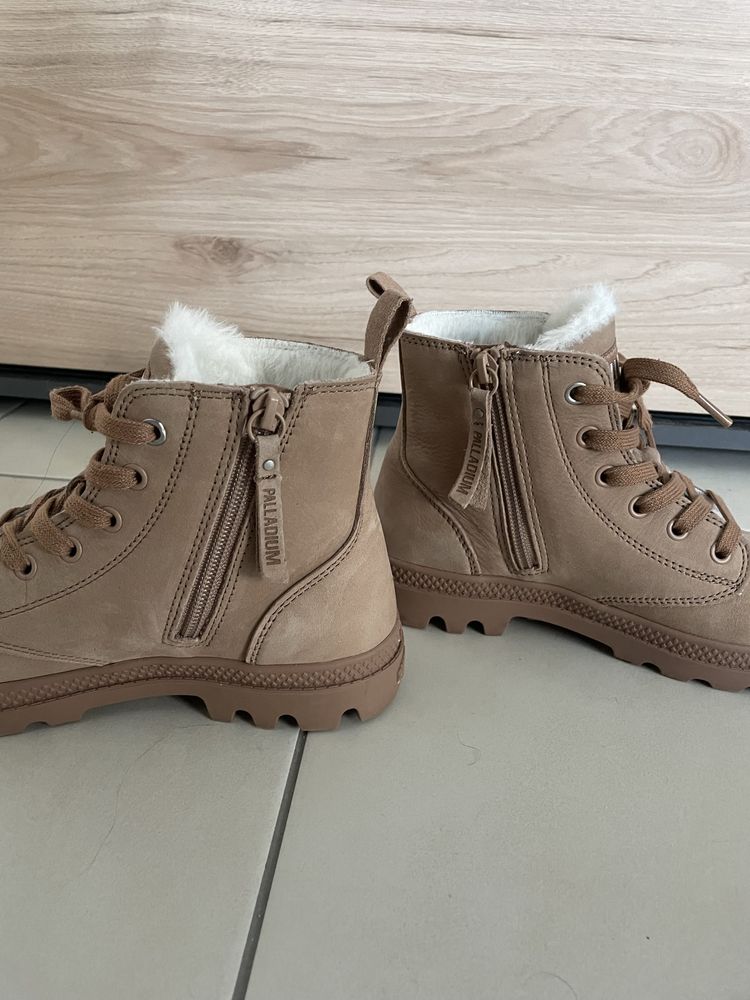 Botas com pêlo Palladium