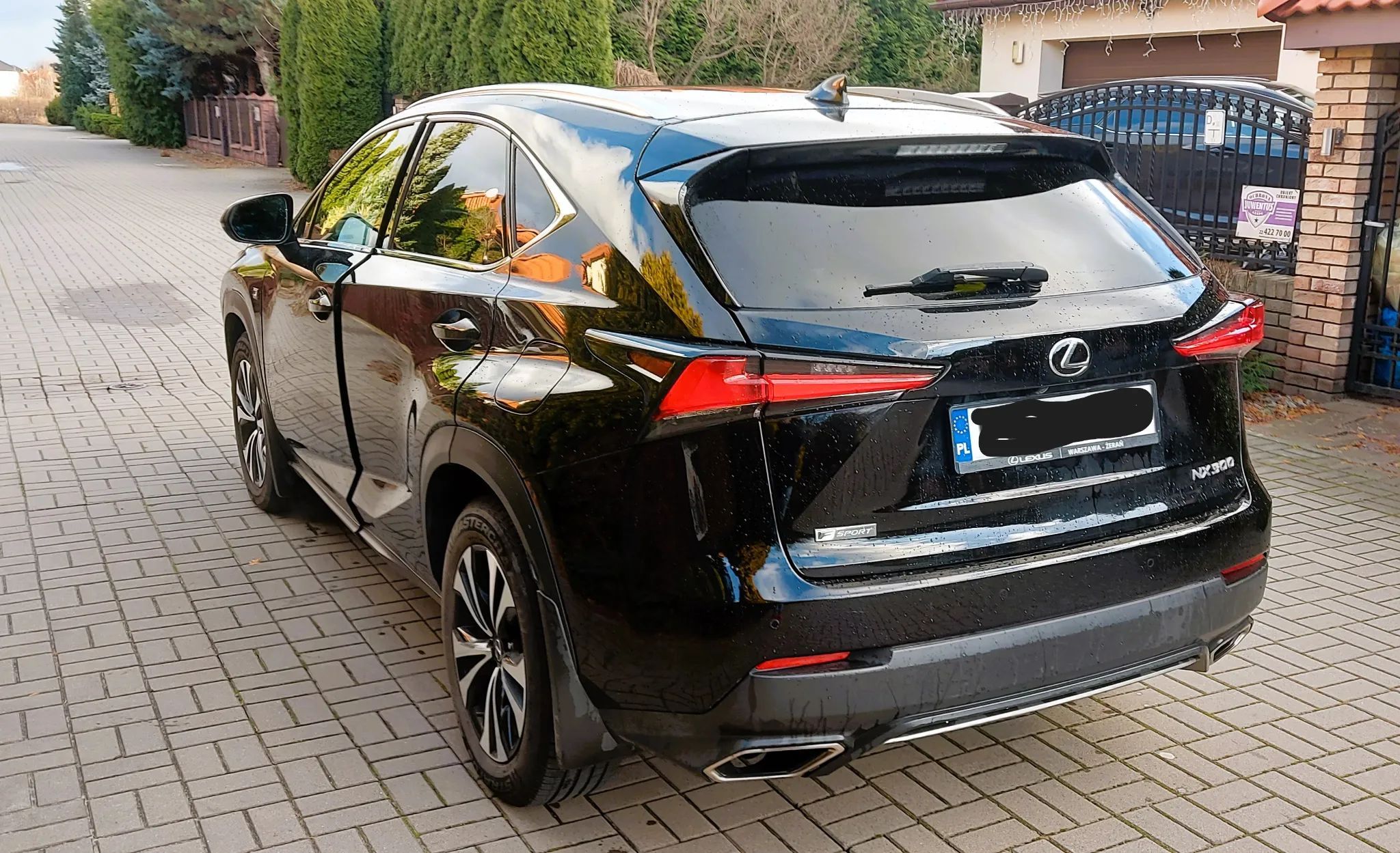 Lexus NX F-Sport, hak , benzyna 2.0T