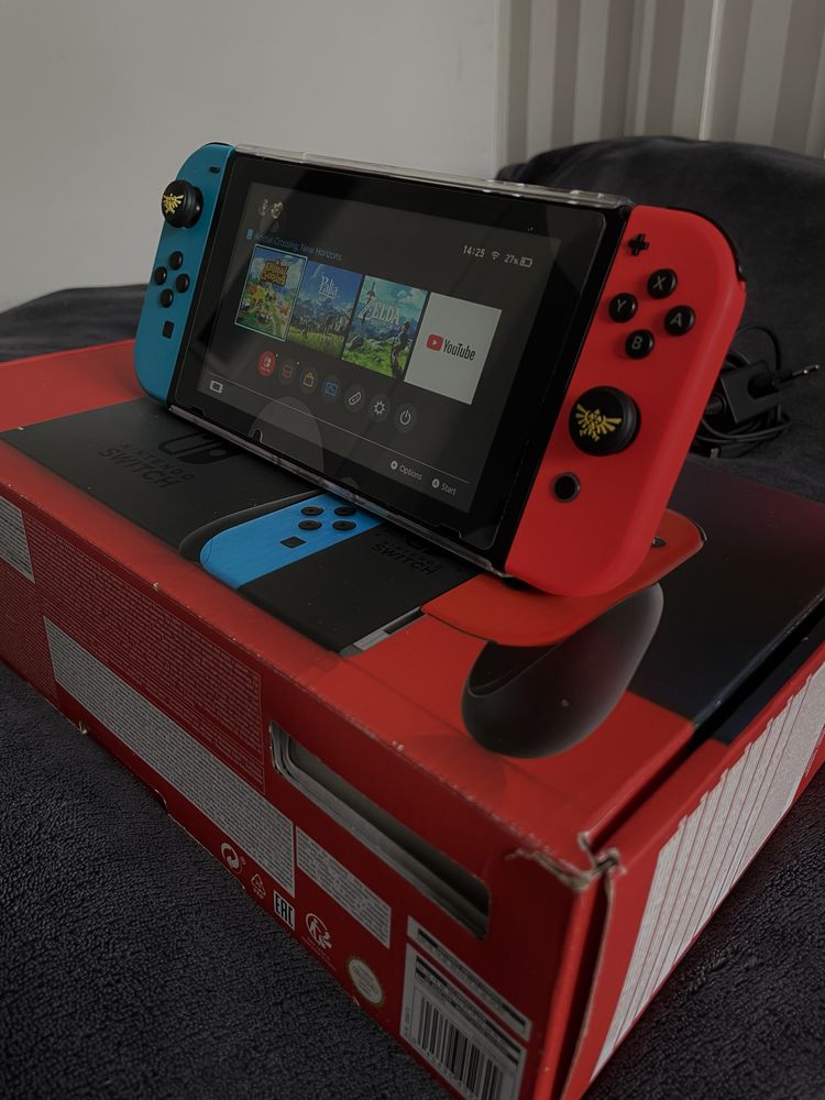 Konsola Nintendo Switch + GRY i gratisy
