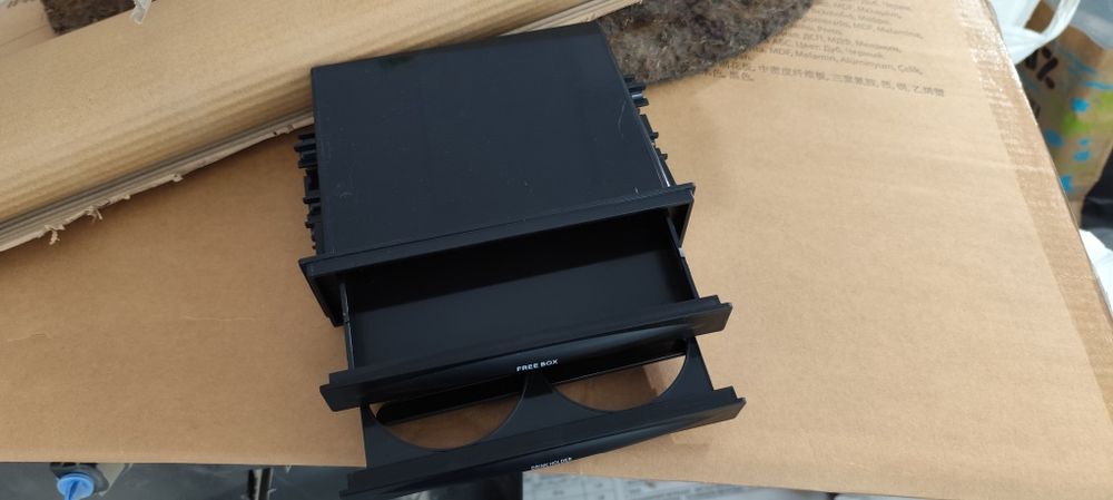 Caixa de arrumação/Porta copos