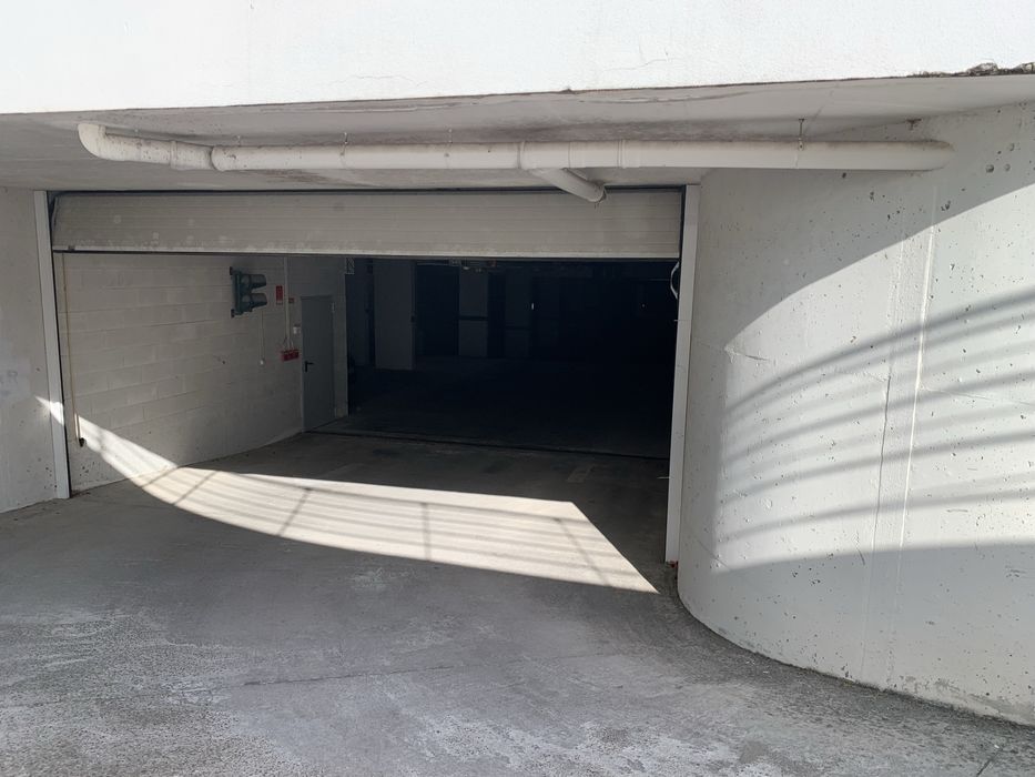 Alugo Parqueamento - Quinta do Anjo