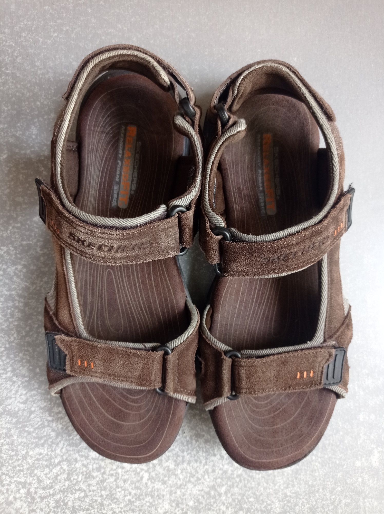 Шкіряні сандалі Skechers Garver Memory Foam Relaxed Fit -45р