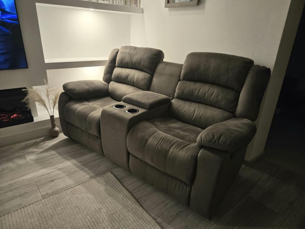 Kanapa sofa funkcja relaks barek 2 osobowa Agata Meble beż taupe