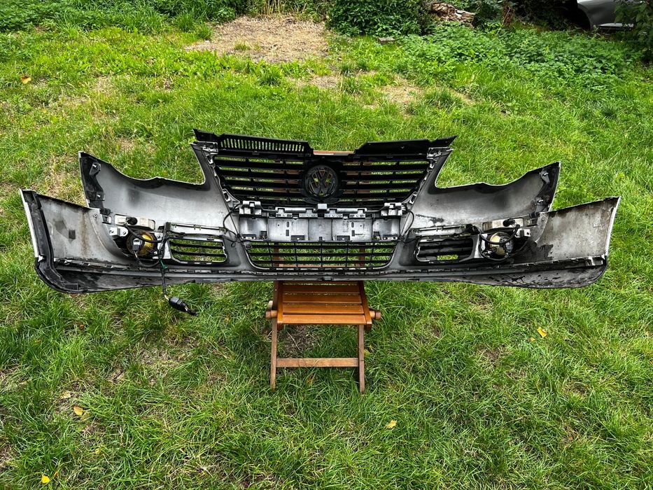 Vw Passat B6 zderzak przód Oryginał BEZ USZKODZEŃ