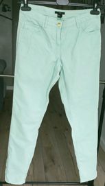 Miętowe sztruksowe spodnie rurki H&M 38 M