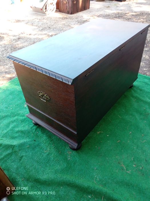 Vendo Arca em madeira