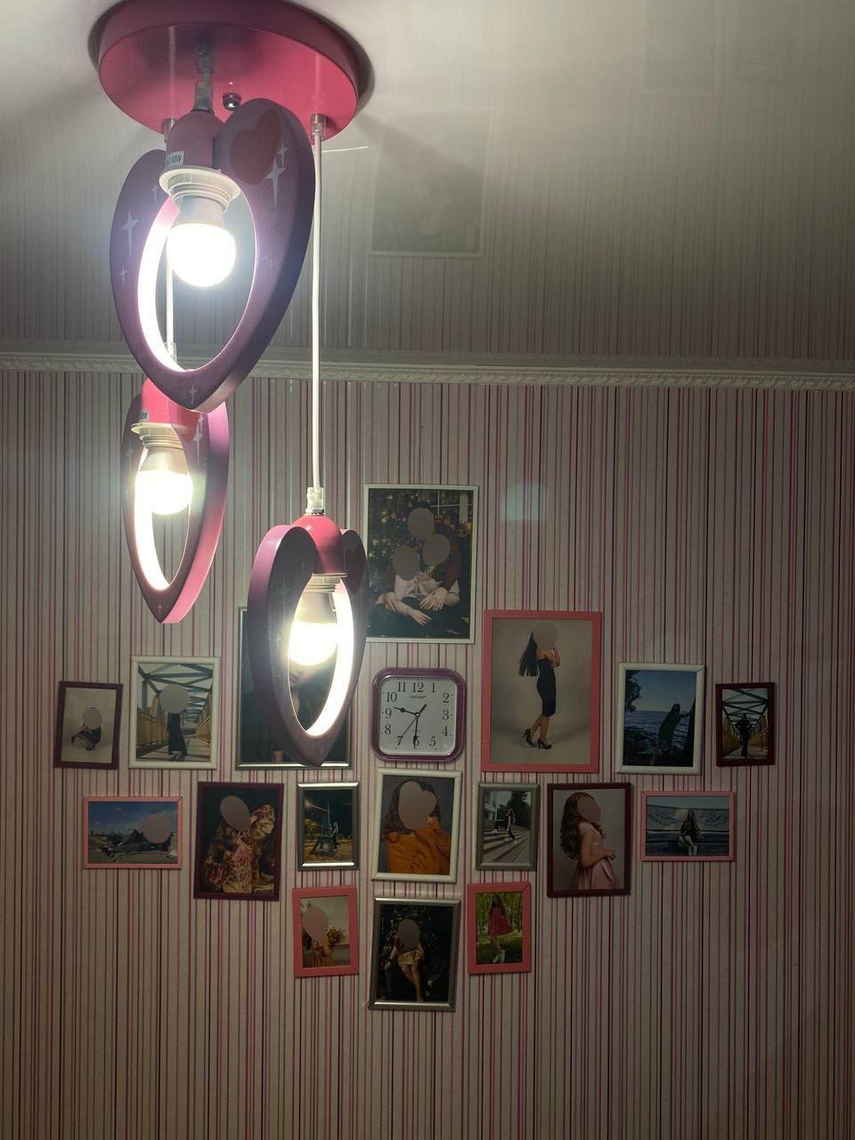 люстра фоторамки годинник