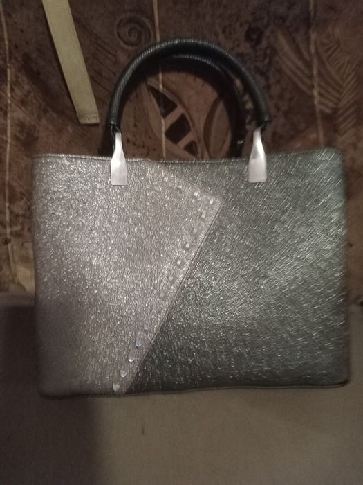 Продається сумка жіноча,