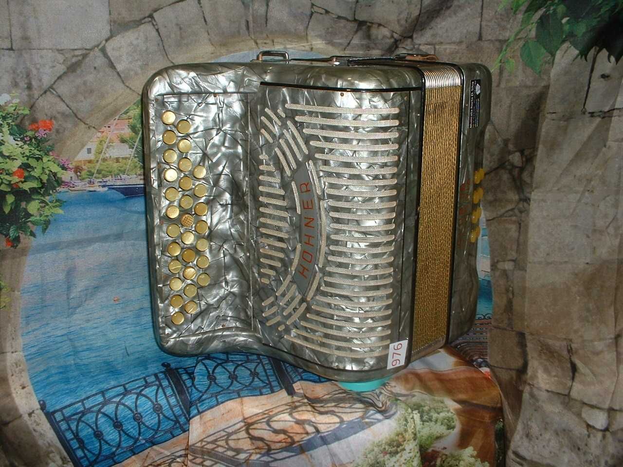 Concertina Avenda N . 976