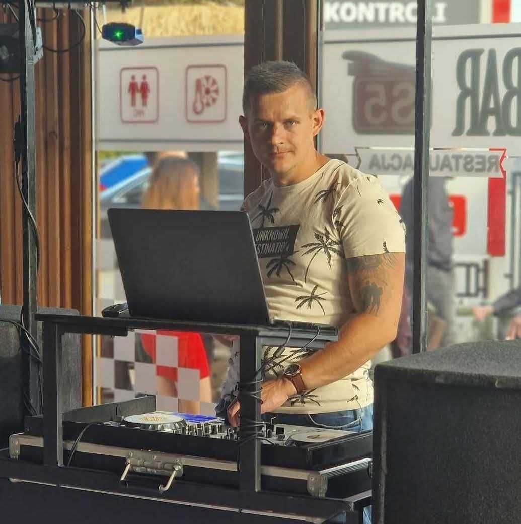 DJ na Twoją imprezę (18, studniówki, festyny, urodziny) (kuj-pom, pom)