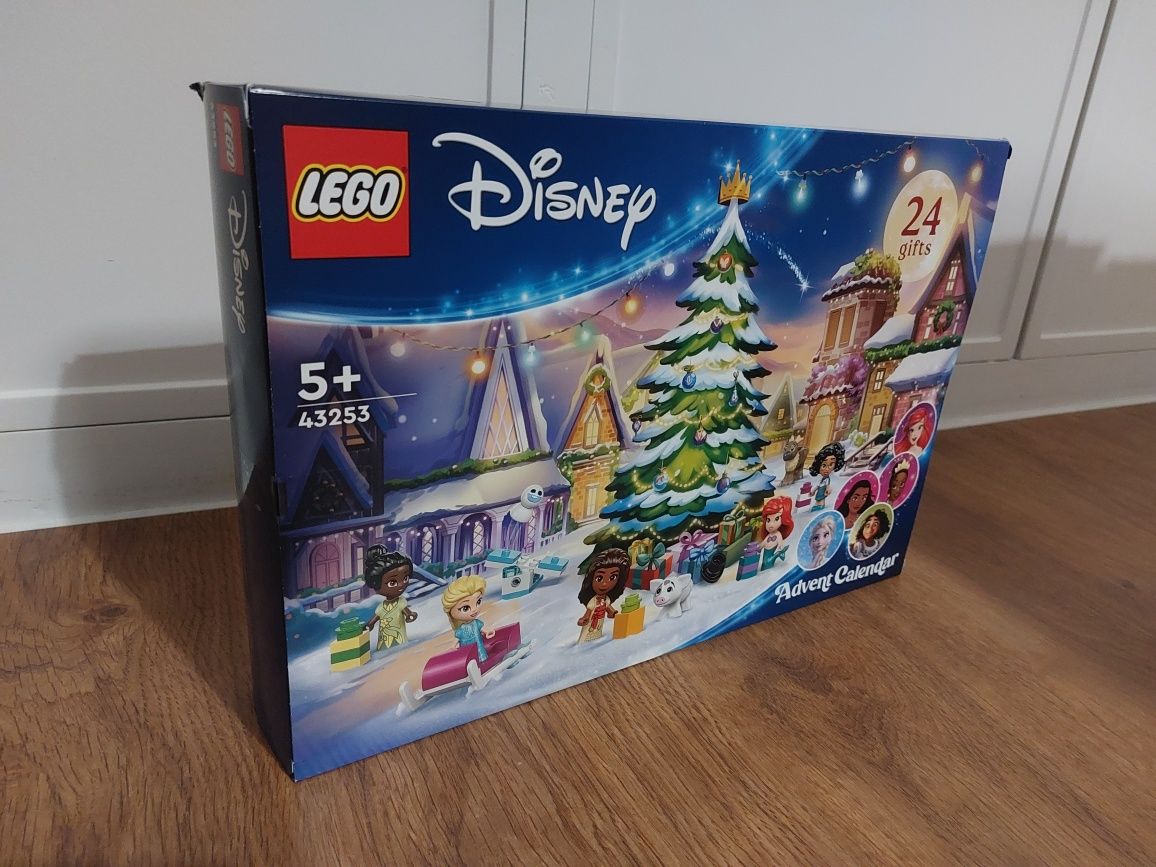 Lego 43253 Disney Advent Calendar