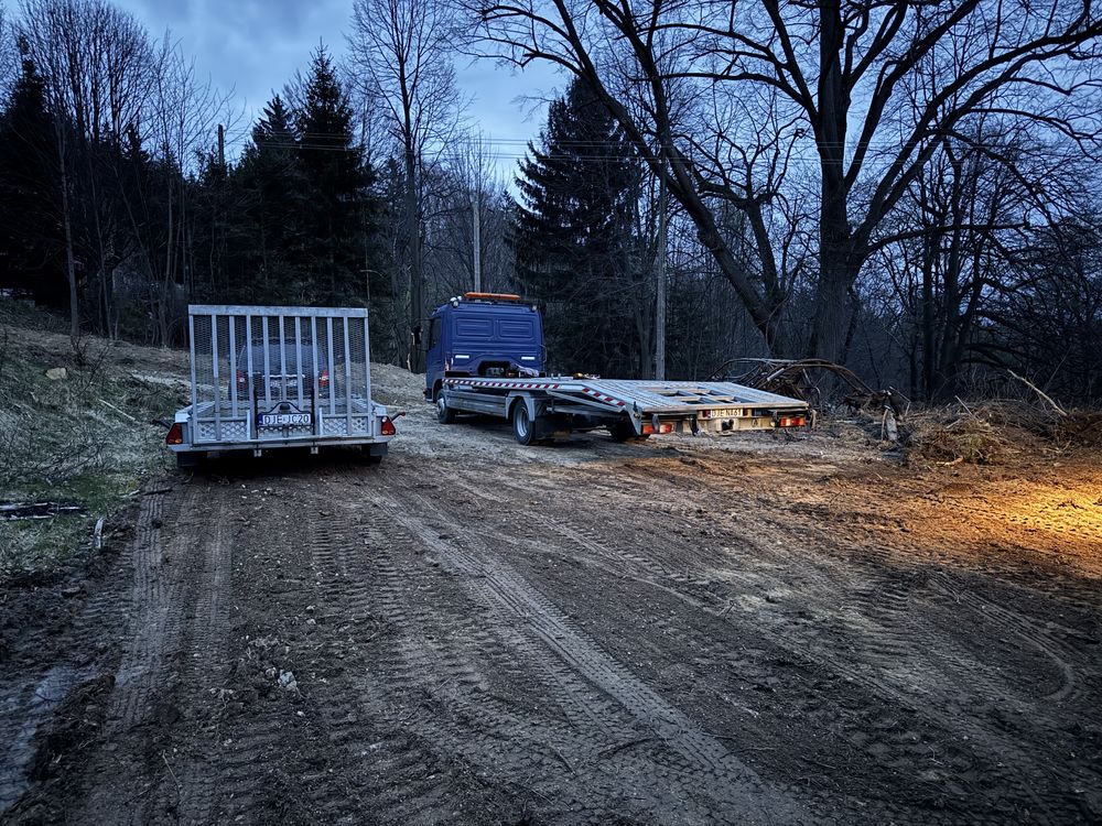 Transport pojazdow, maszyn, laweta, autolaweta, pomoc drogowa