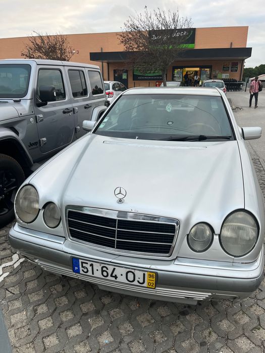 Mercedes E220 d elegante