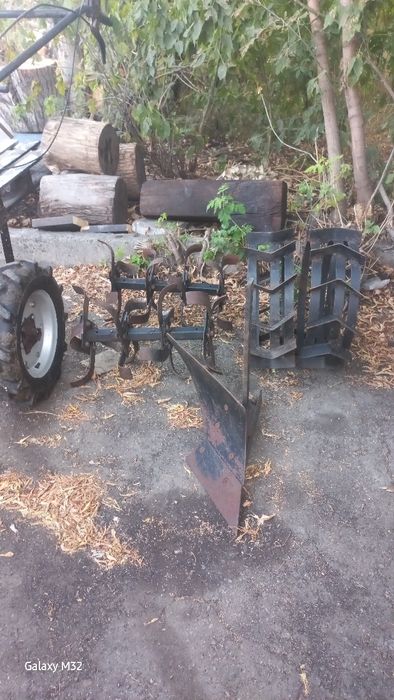 Продам мотоблок культиватор