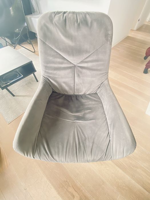 Krzesla tapicerowane