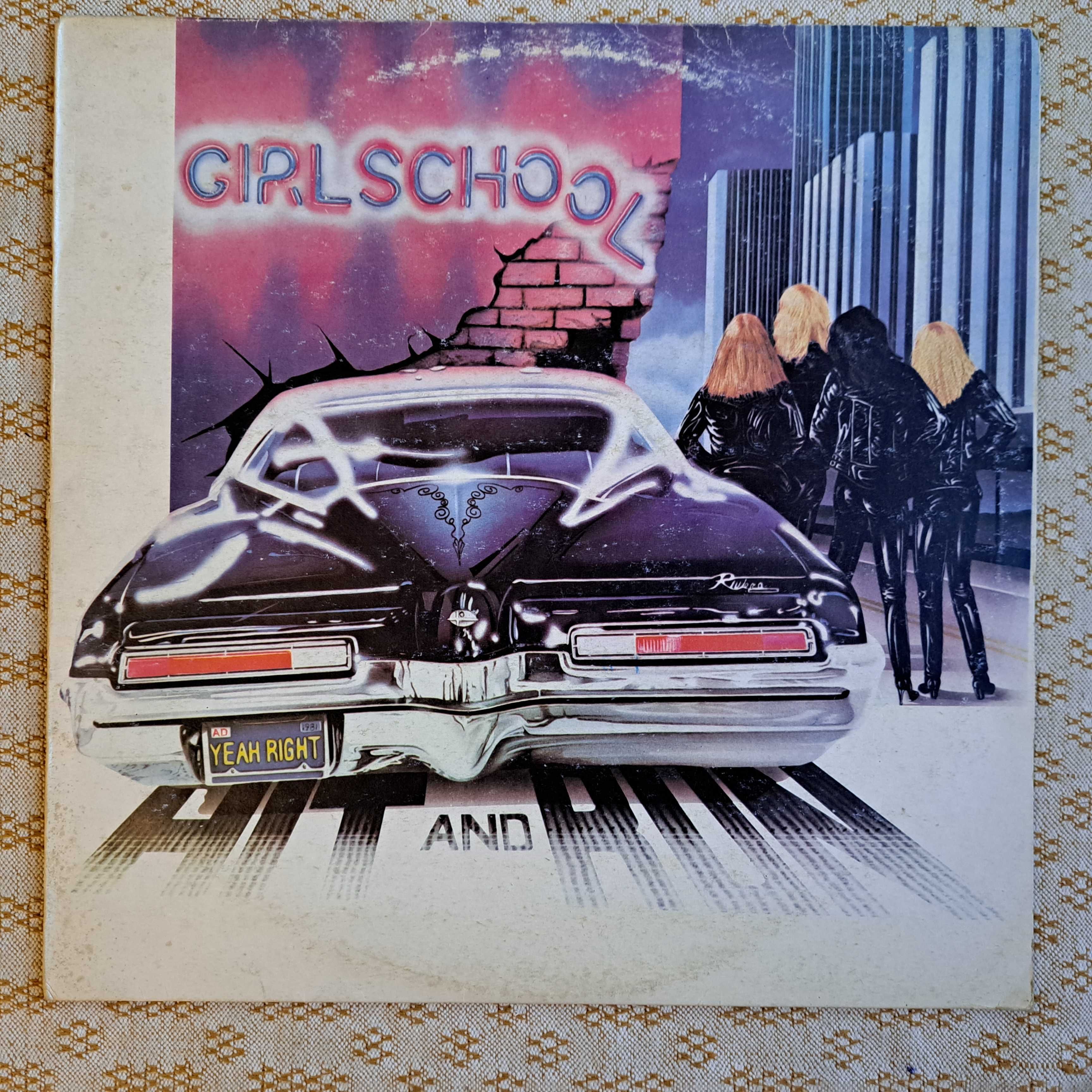 Girlschool Hit And Run 1981 YU (VG+/VG++)