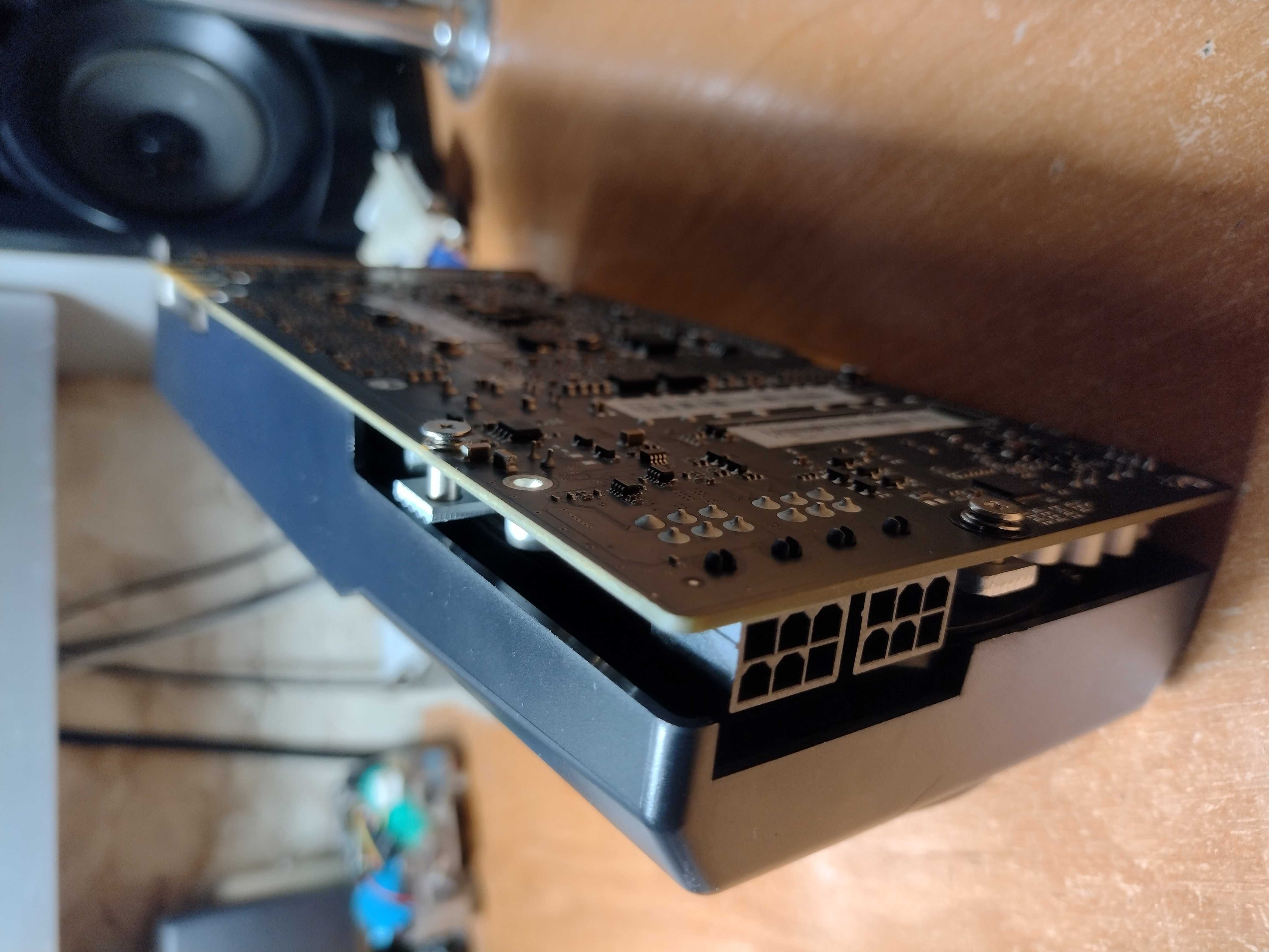 Видеокарта ZOTAC GeForce GTX 570 (1280 МБ /GDDR5/320bit)