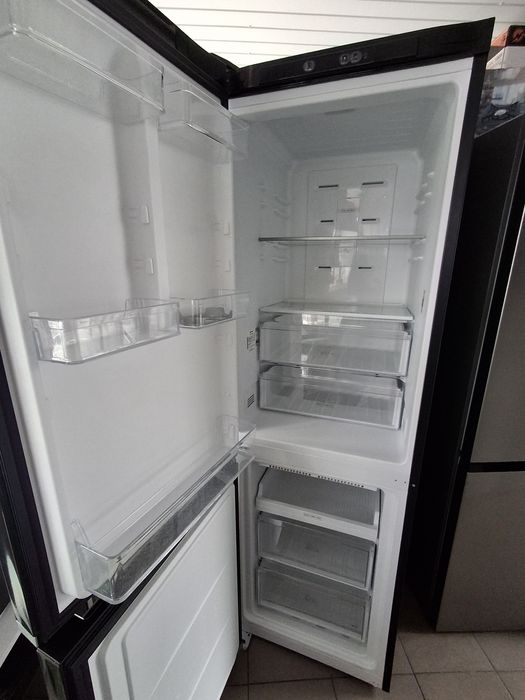 Холодильник Bauhnecht