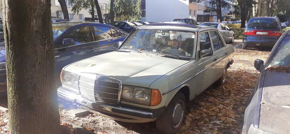 Mercedes-Benz  Sprzedam Mercedes Benz 240 D 1978