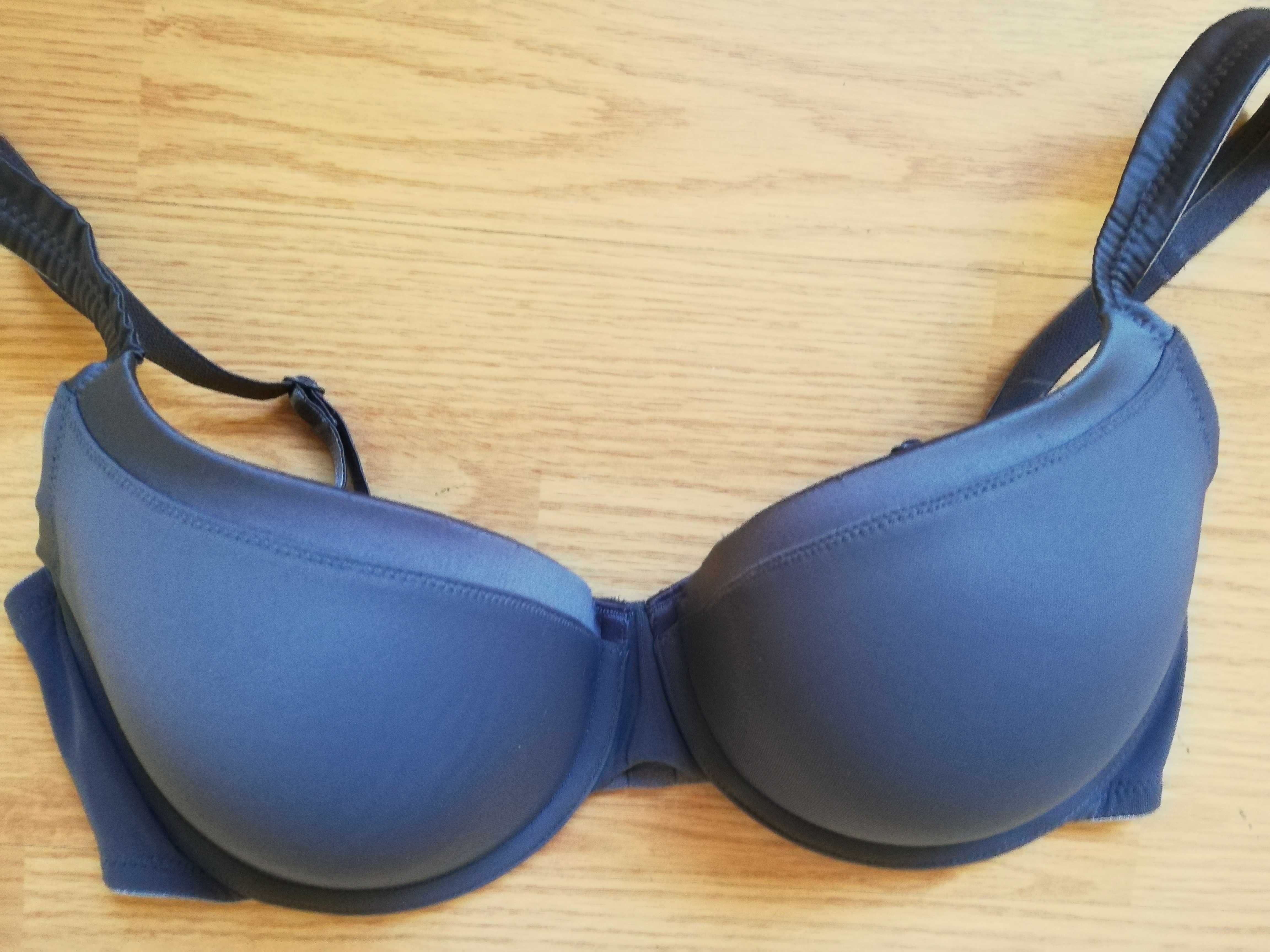 biustonosz 80 E stan idealny Hunkemoller