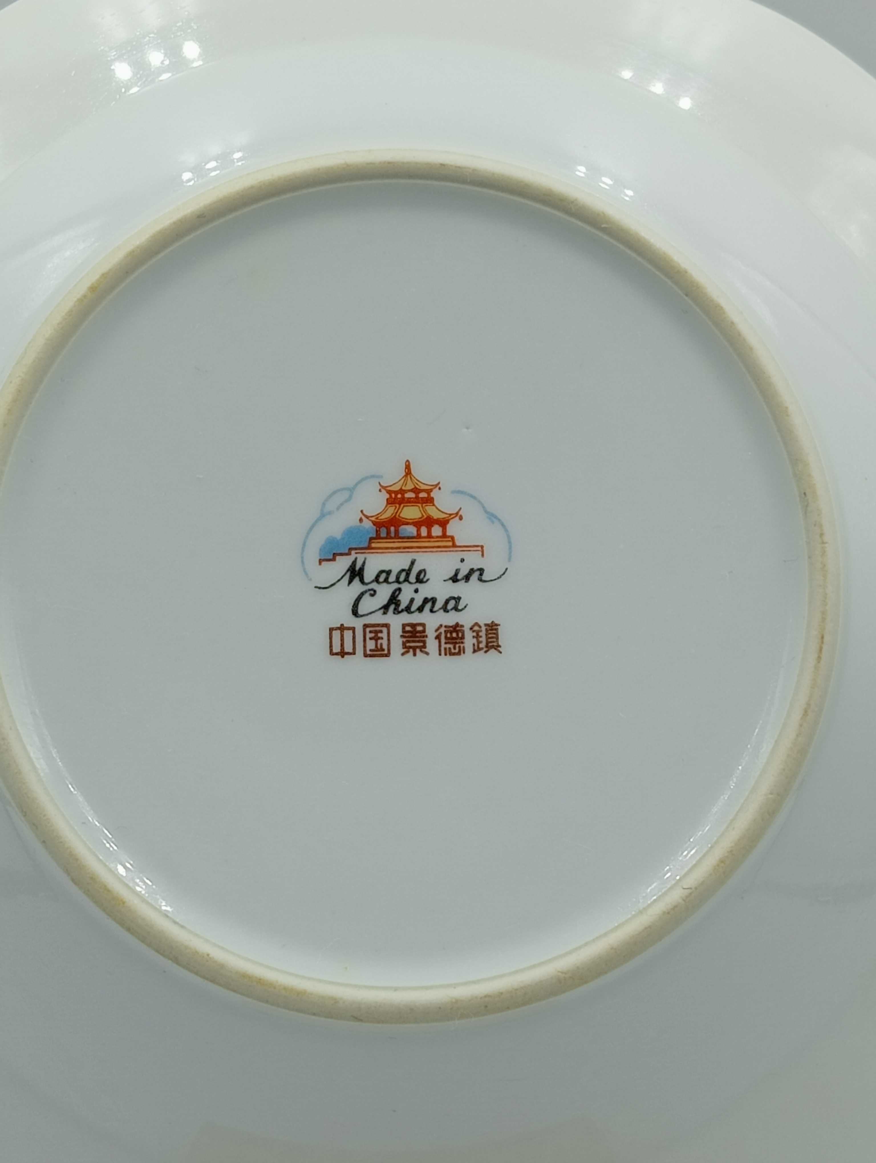 6 ceramicznych głębokich talerzy Made in China PRL Retro