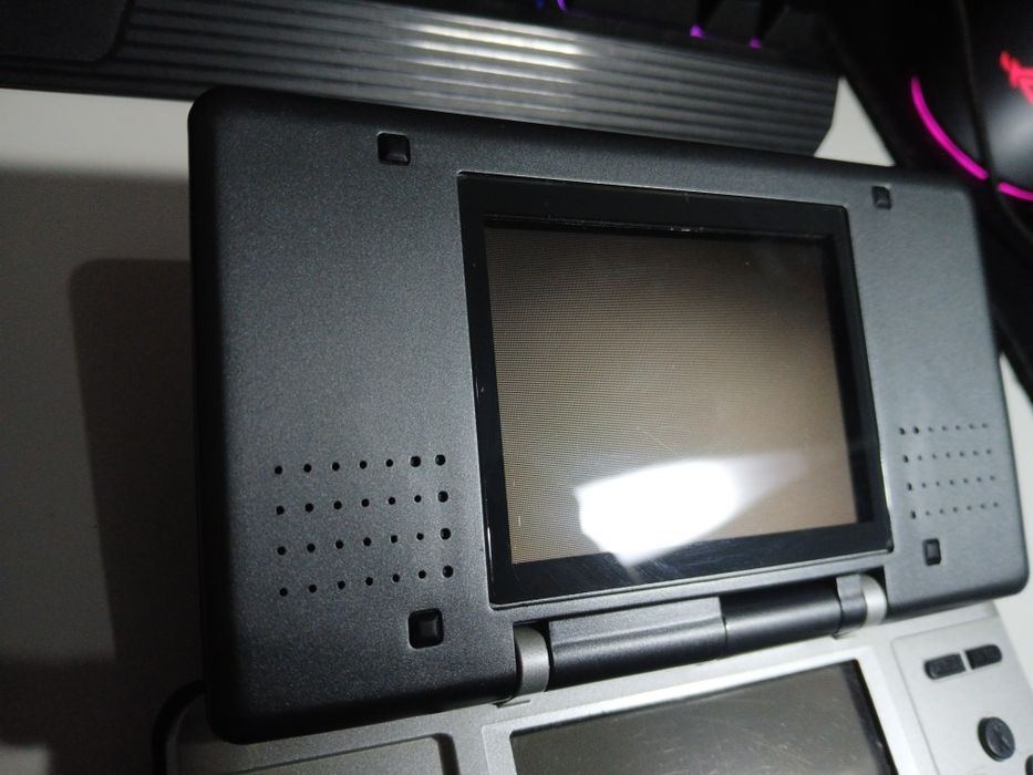 Nintendo DS Classica c/ muitos jogos