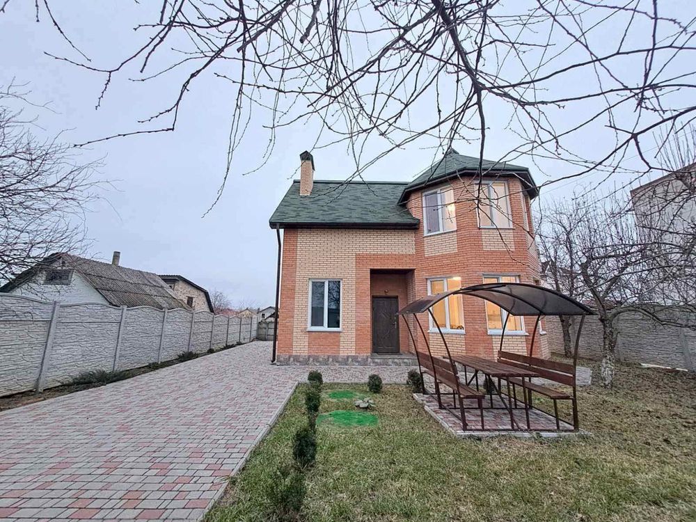 Продаж Будинок село Гора вул.Незалежності 140м2 земельна ділянка 4,15с
