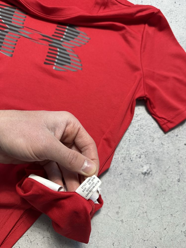 Спортивная Футболка Under Armour С Большим Лого Оригинал Идеал S